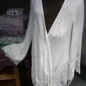 Bohemian lace flare sleeve kimono